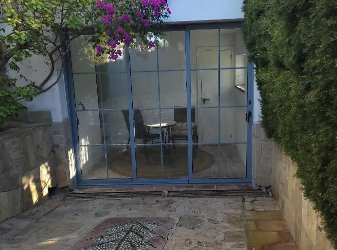 Olivos With Heated Pool *