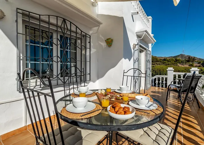 Olivos With Heated Pool