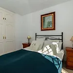 Villa Olivos With Heated Pool *