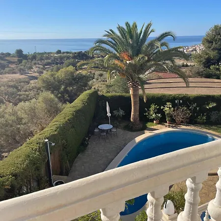 Olivos With Heated Pool * Nerja