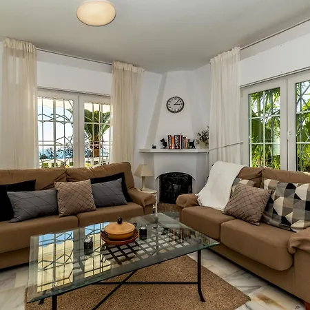 Olivos With Heated Pool Villa *